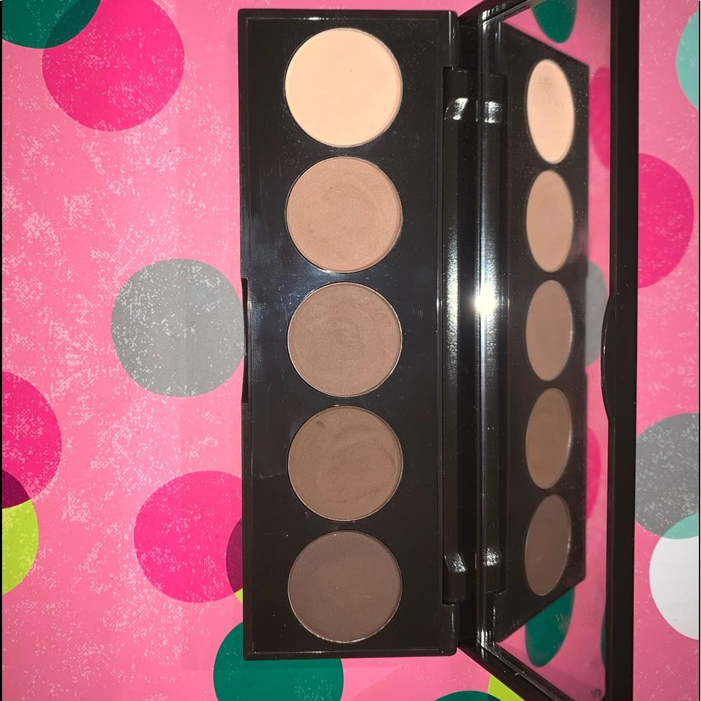 LIKE NEW BECCA PALETTE